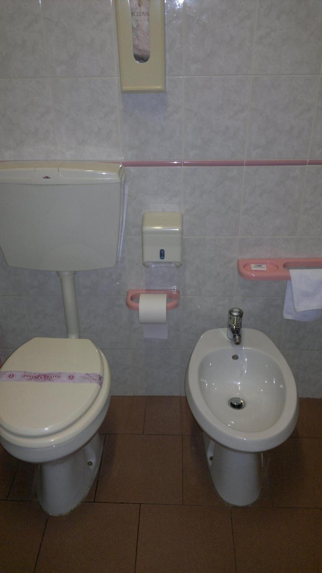 Hotel Centrale Argenta Екстериор снимка