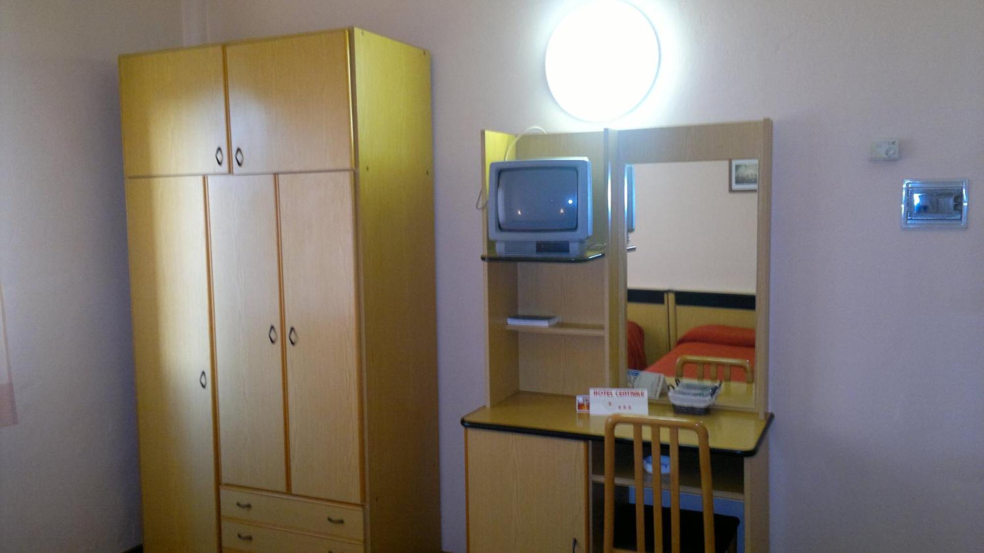 Hotel Centrale Argenta Екстериор снимка
